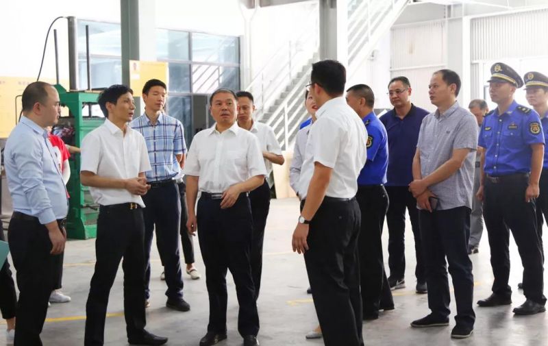 市长朱志杰 副市长徐锴莅临欧赔光学调研工业固废处置试点工作